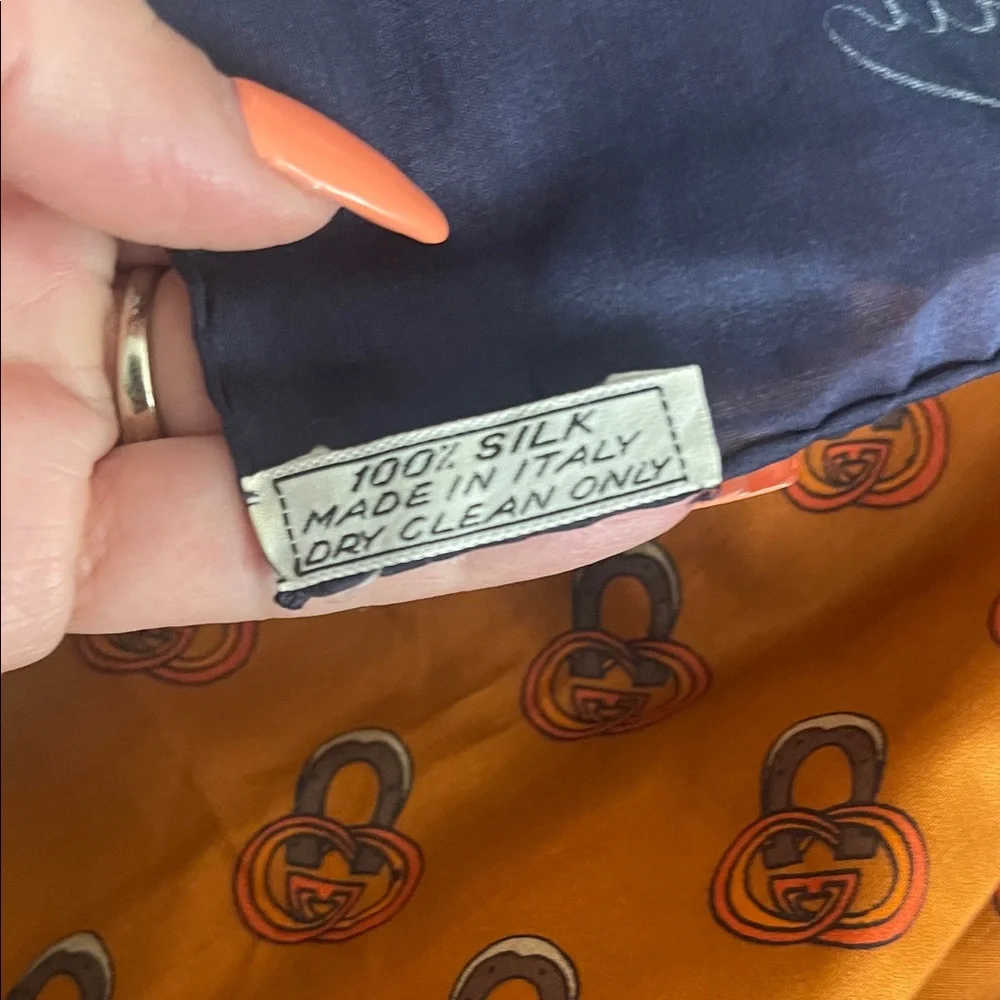 🔥Sale Gucci Dark Blue and Orange Patterned Scarf - Picture 7 of 7